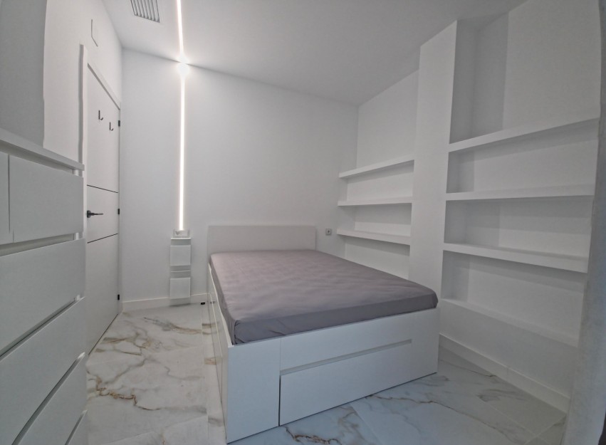 Resale - Apartment - Guardamar del Segura