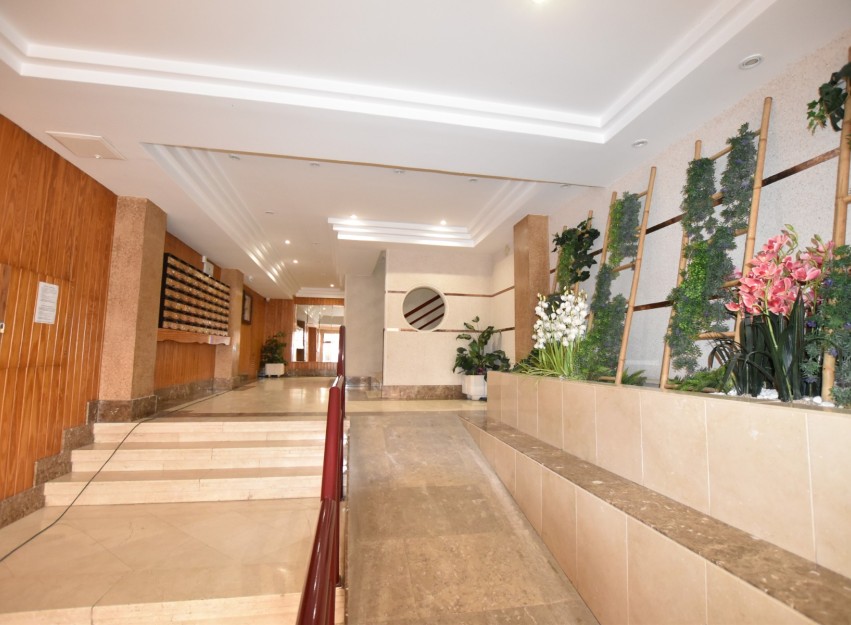 Resale - Apartment - La Mata