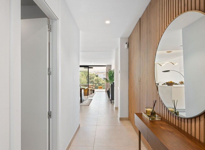 Resale - Apartment - Marbella - Elviria