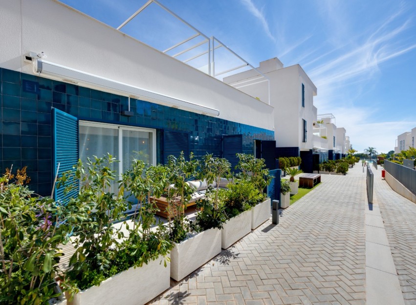 Resale - Apartment - Orihuela Costa - Playa Flamenca