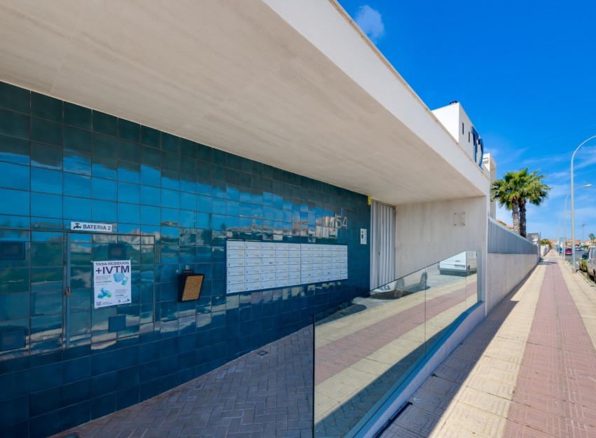 Resale - Apartment - Orihuela Costa - Playa Flamenca