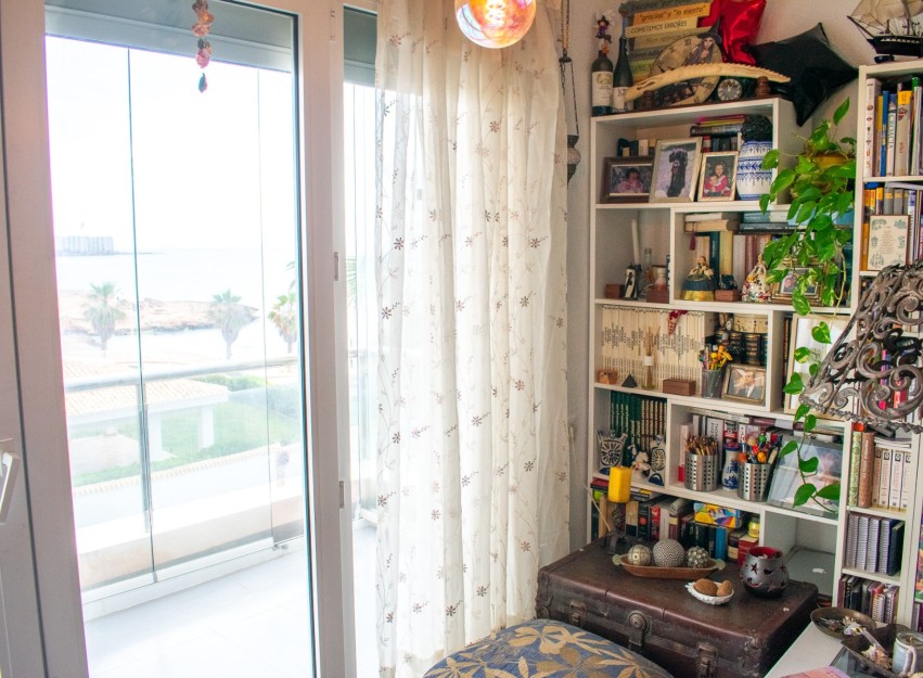 Resale - Apartment - Orihuela Costa - Playa Flamenca