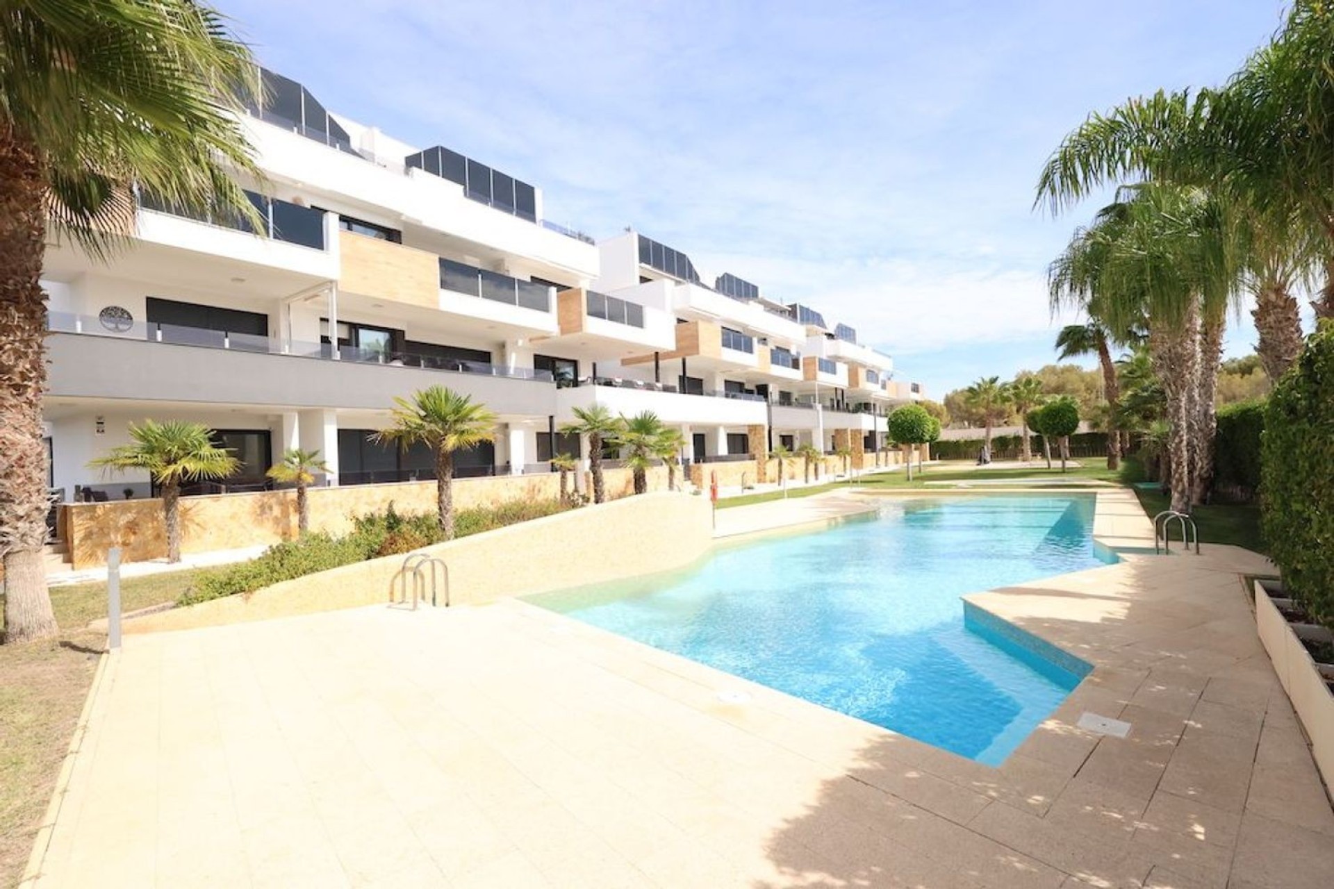 Resale - Apartment - Orihuela Costa