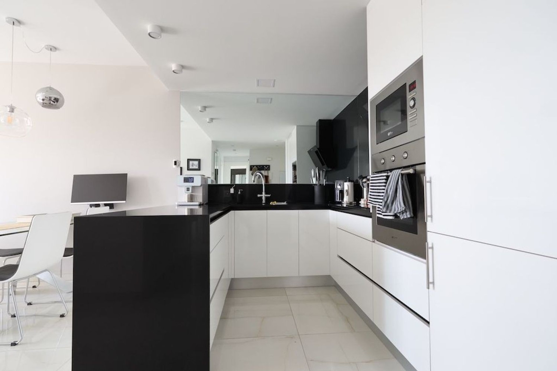 Resale - Apartment - Orihuela Costa
