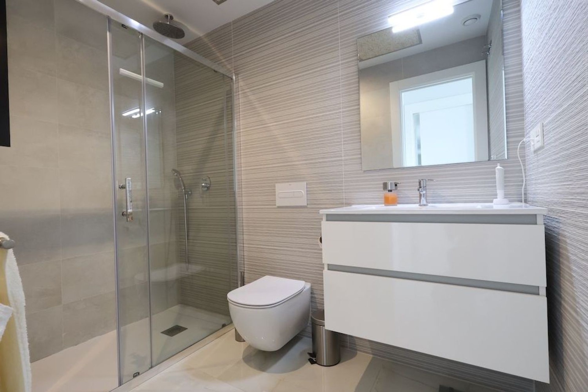 Resale - Apartment - Orihuela Costa