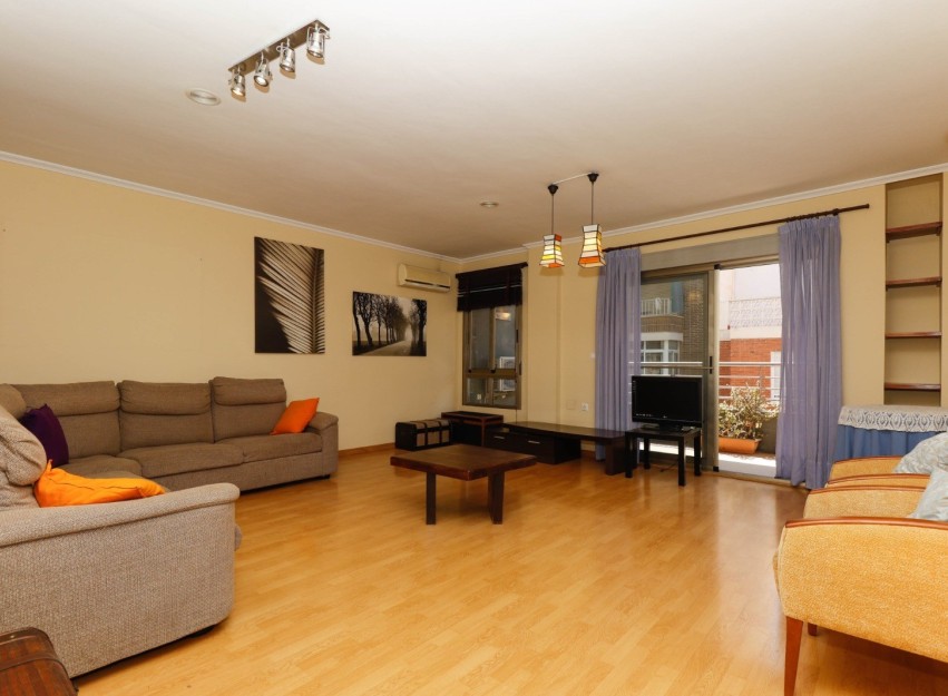 Resale - Apartment - Torrevieja - Center