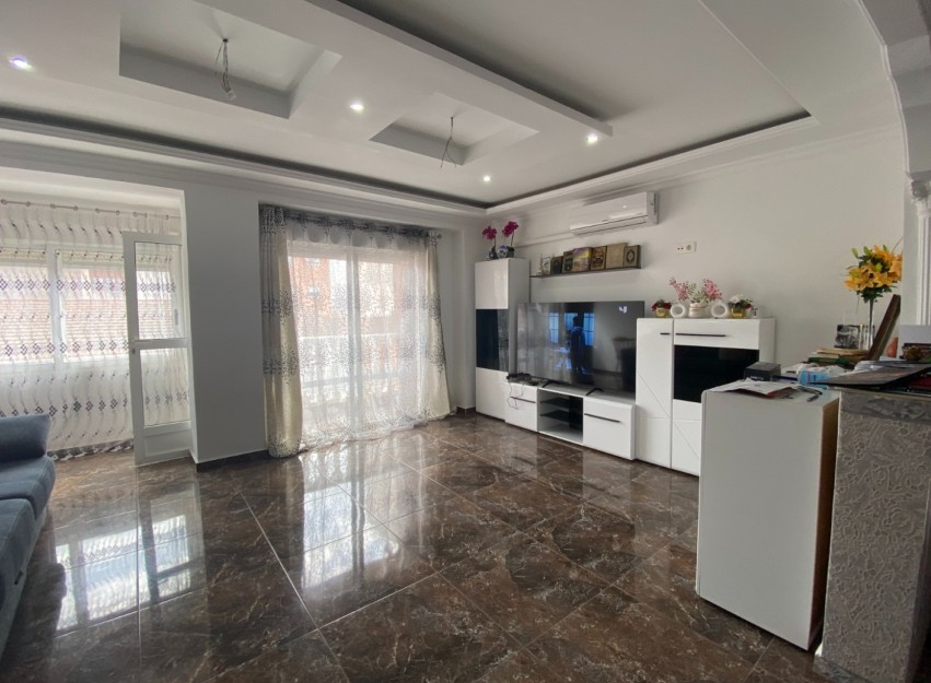Resale - Apartment - Torrevieja - Center