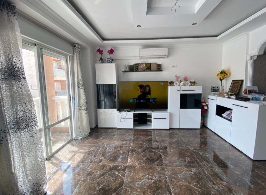 Resale - Apartment - Torrevieja - Center