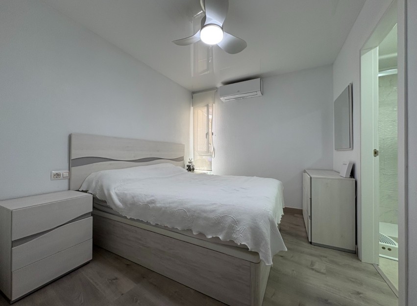Resale - Apartment - Torrevieja - Center