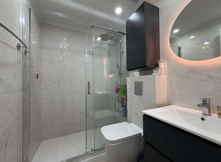 Resale - Apartment - Torrevieja - Center