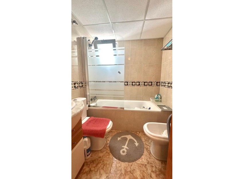 Resale - Apartment - Torrevieja - Curva del Palangre