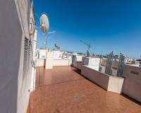 Resale - Apartment - Torrevieja - Playa de Los Locos-Curva del Palangre