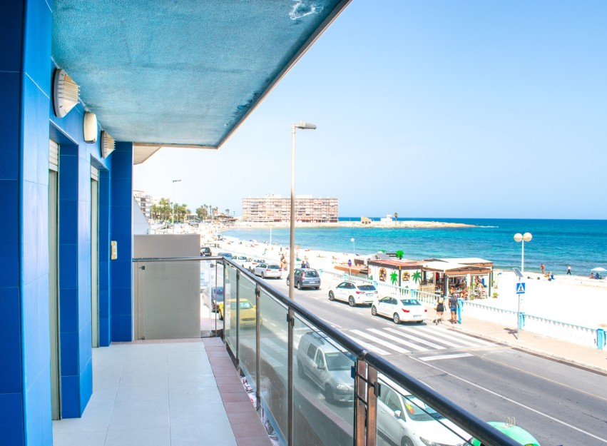 Resale - Apartment - Torrevieja - Playa Los Locos