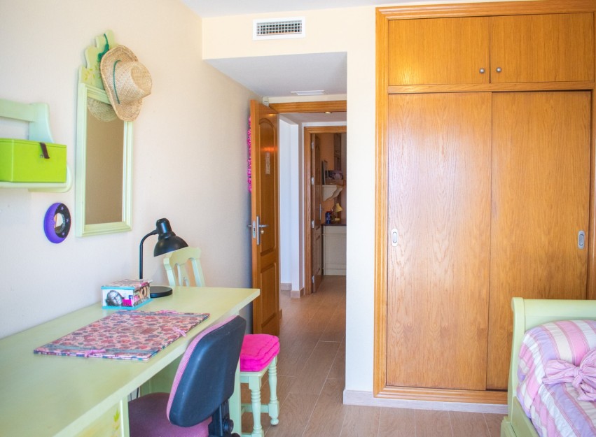 Resale - Apartment - Torrevieja - Playa Los Locos