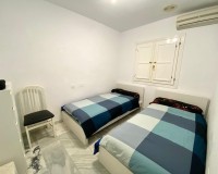 Resale - Apartment - Torrevieja - Playa Los Locos