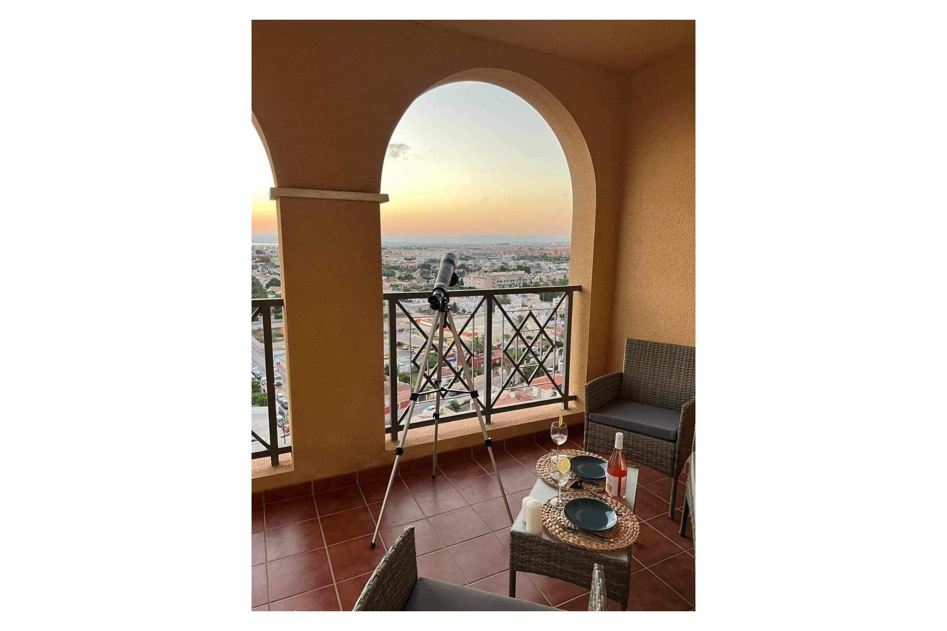 Resale - Apartment - Torrevieja - Playa Los Locos