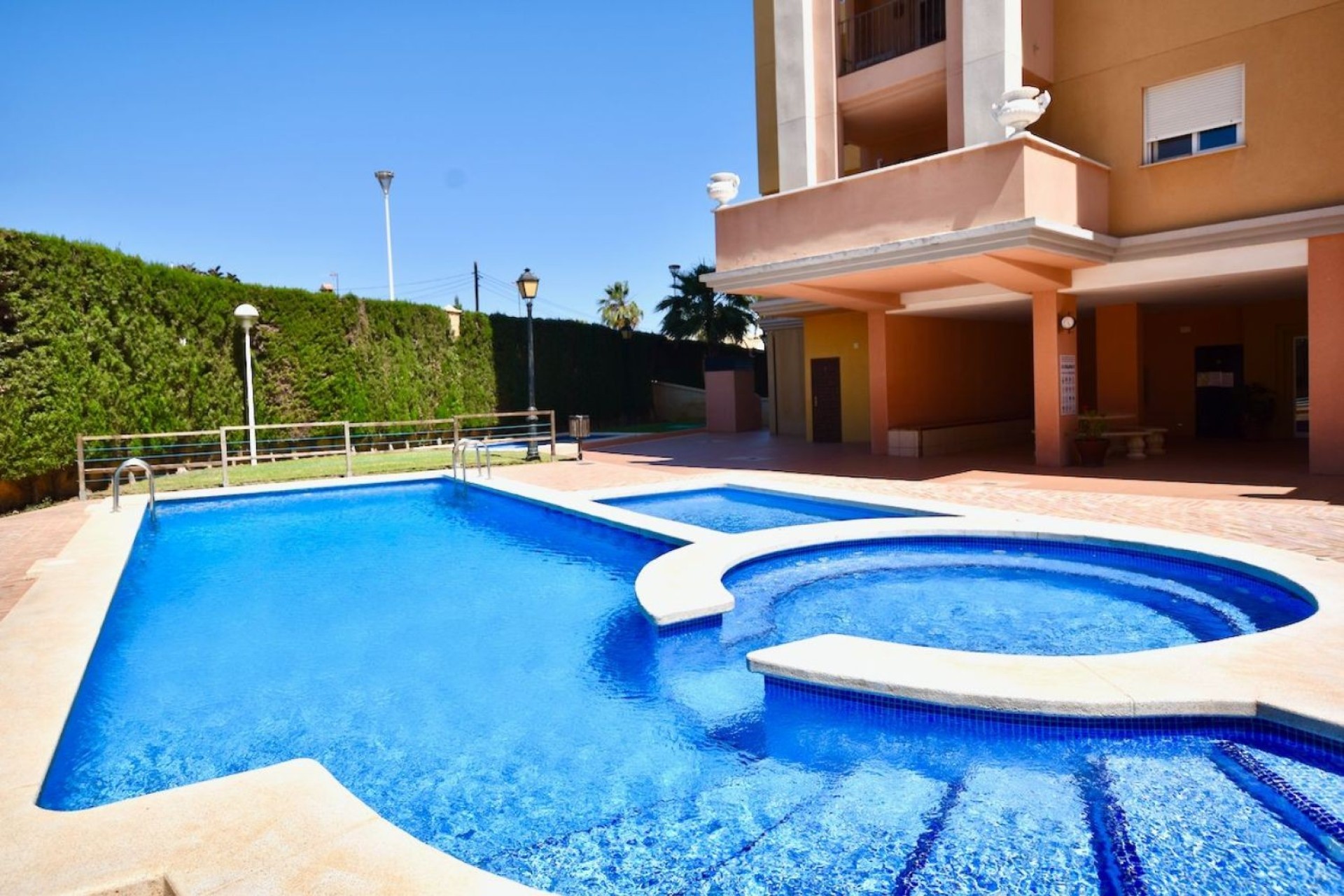 Resale - Apartment - Torrevieja - Playa Los Locos