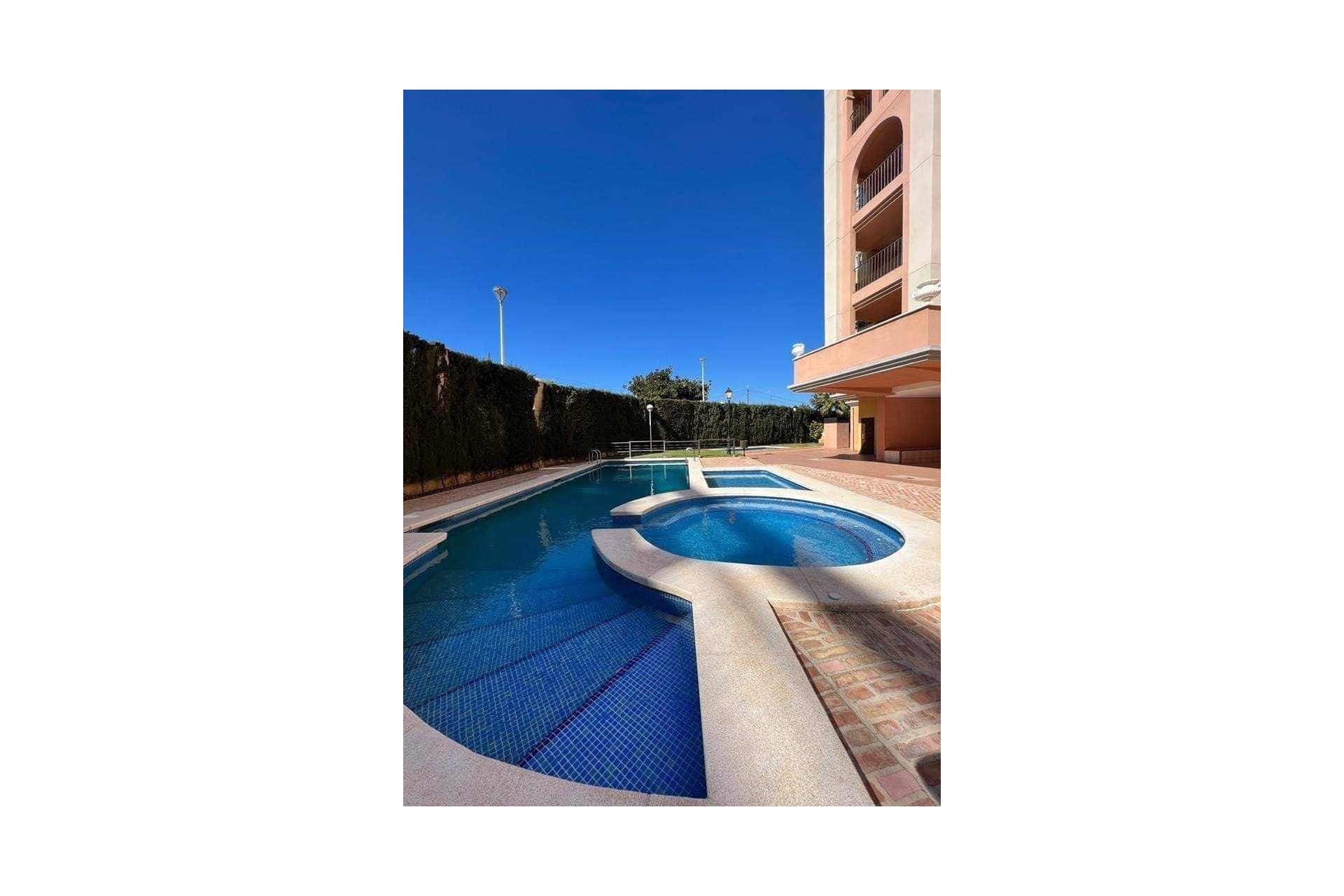 Resale - Apartment - Torrevieja - Playa Los Locos
