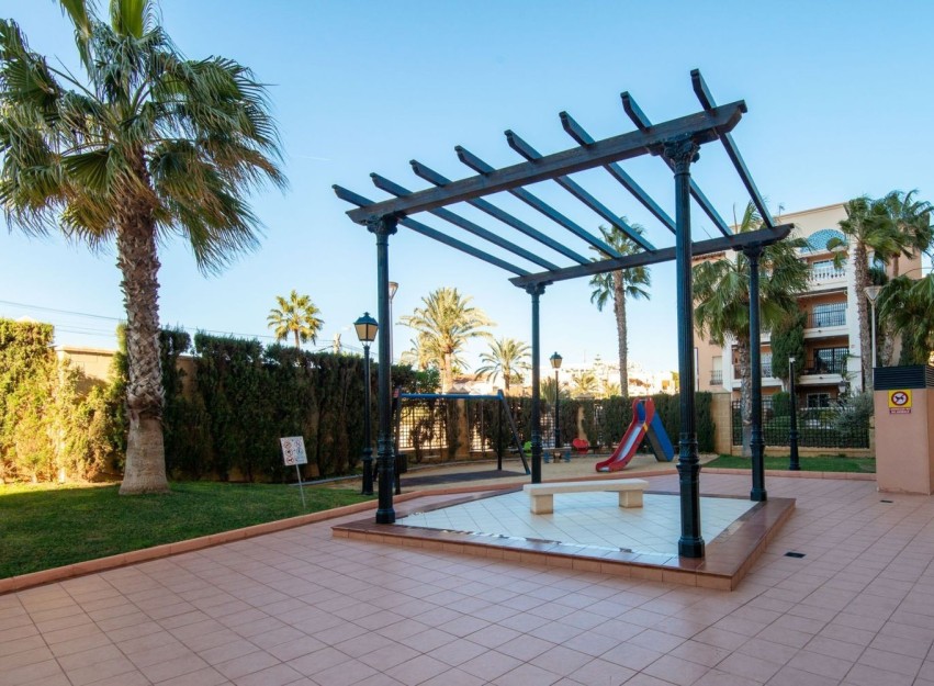 Resale - Apartment - Torrevieja - Playa Los Locos