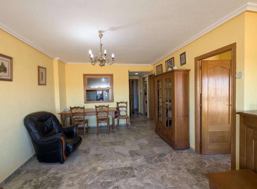 Resale - Apartment - Torrevieja - Punta Prima