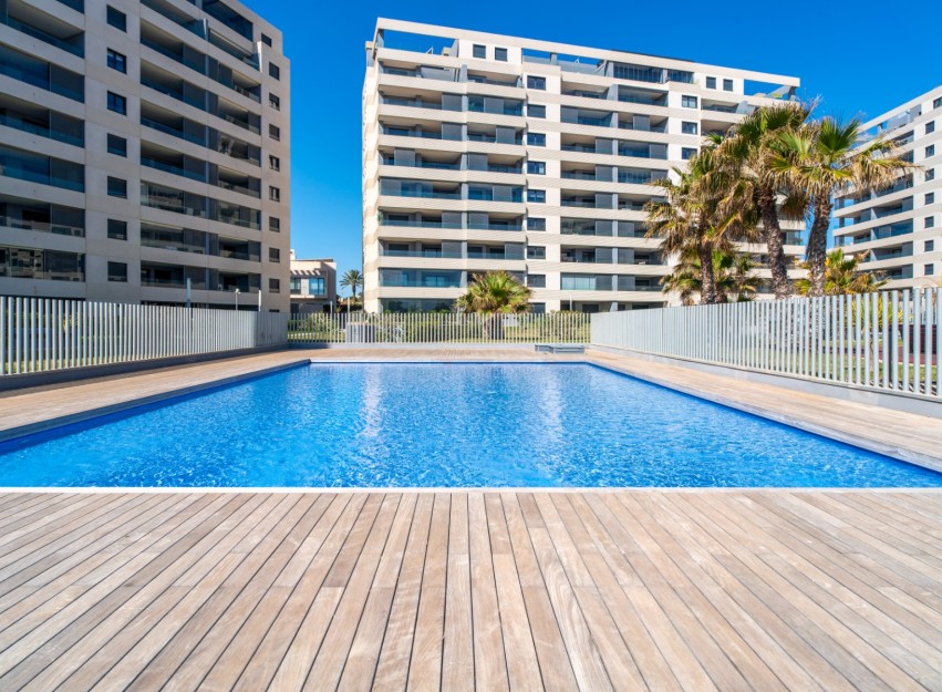 Resale - Apartment - Torrevieja - Punta Prima