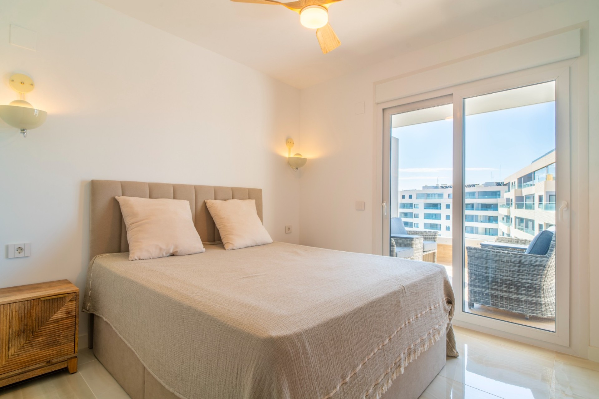 Resale - Apartment - Torrevieja - Punta Prima