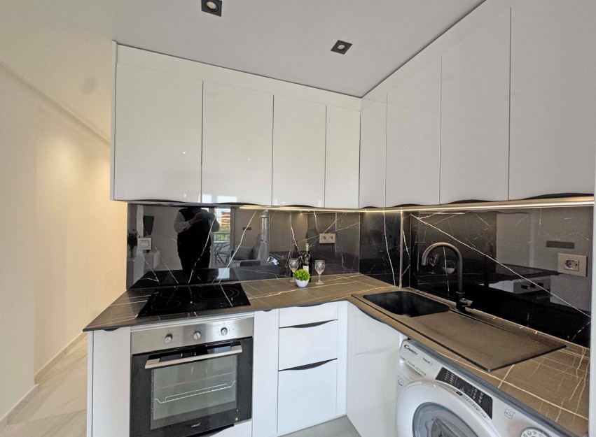 Resale - Apartment - Torrevieja - Torrelamata - La Mata