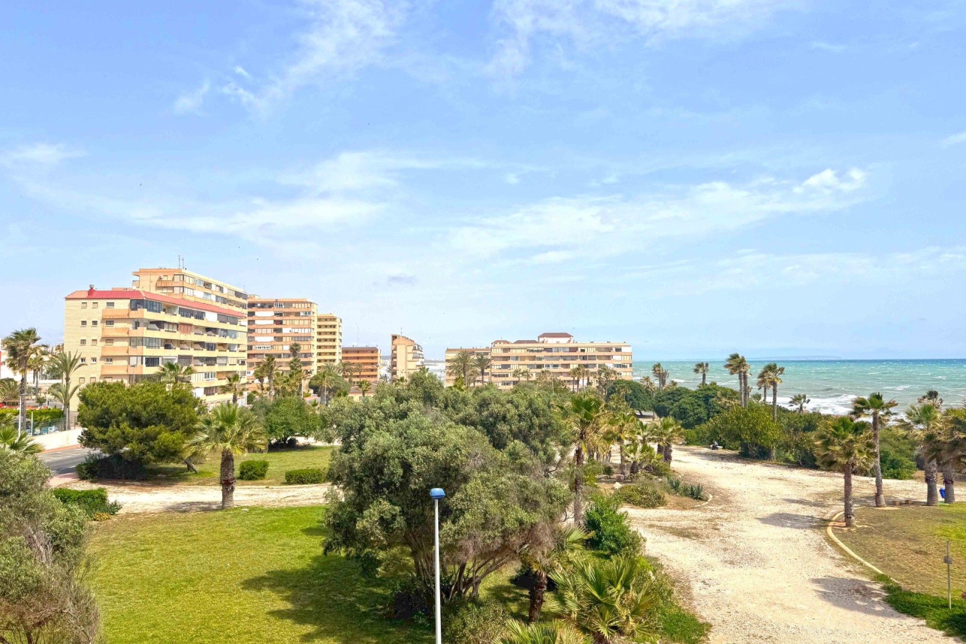 Resale - Apartment - Torrevieja - Torrelamata - La Mata