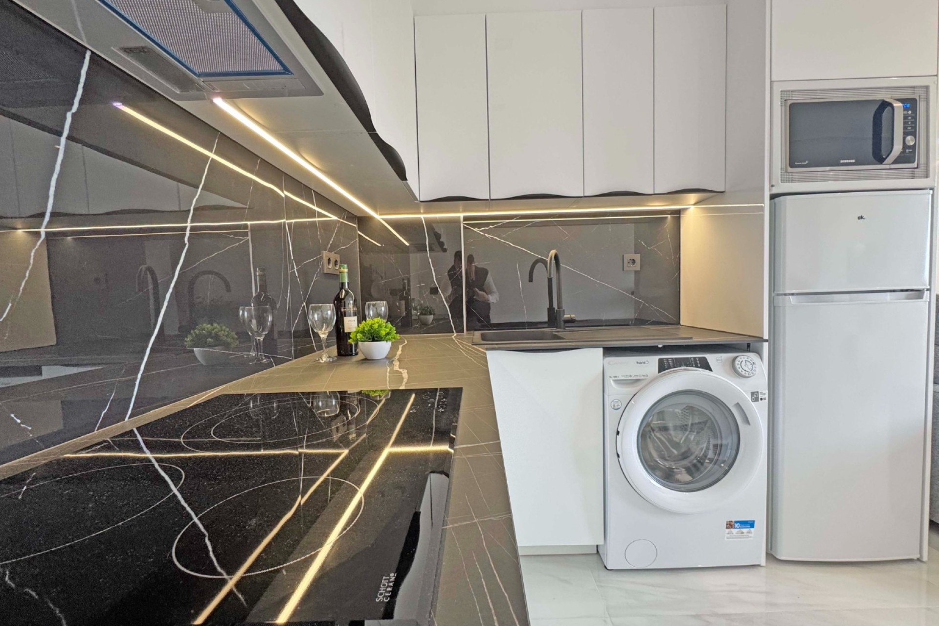 Resale - Apartment - Torrevieja - Torrelamata - La Mata