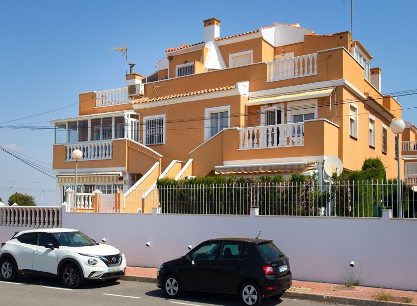 Resale - Apartment - Torrevieja