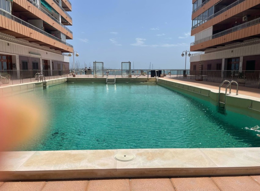 Resale - Apartment - Torrevieja