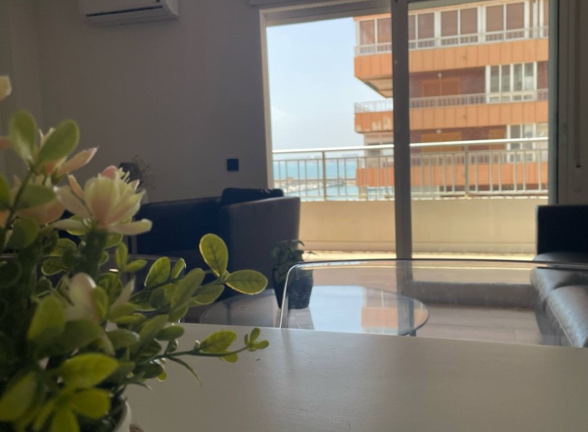 Resale - Apartment - Torrevieja