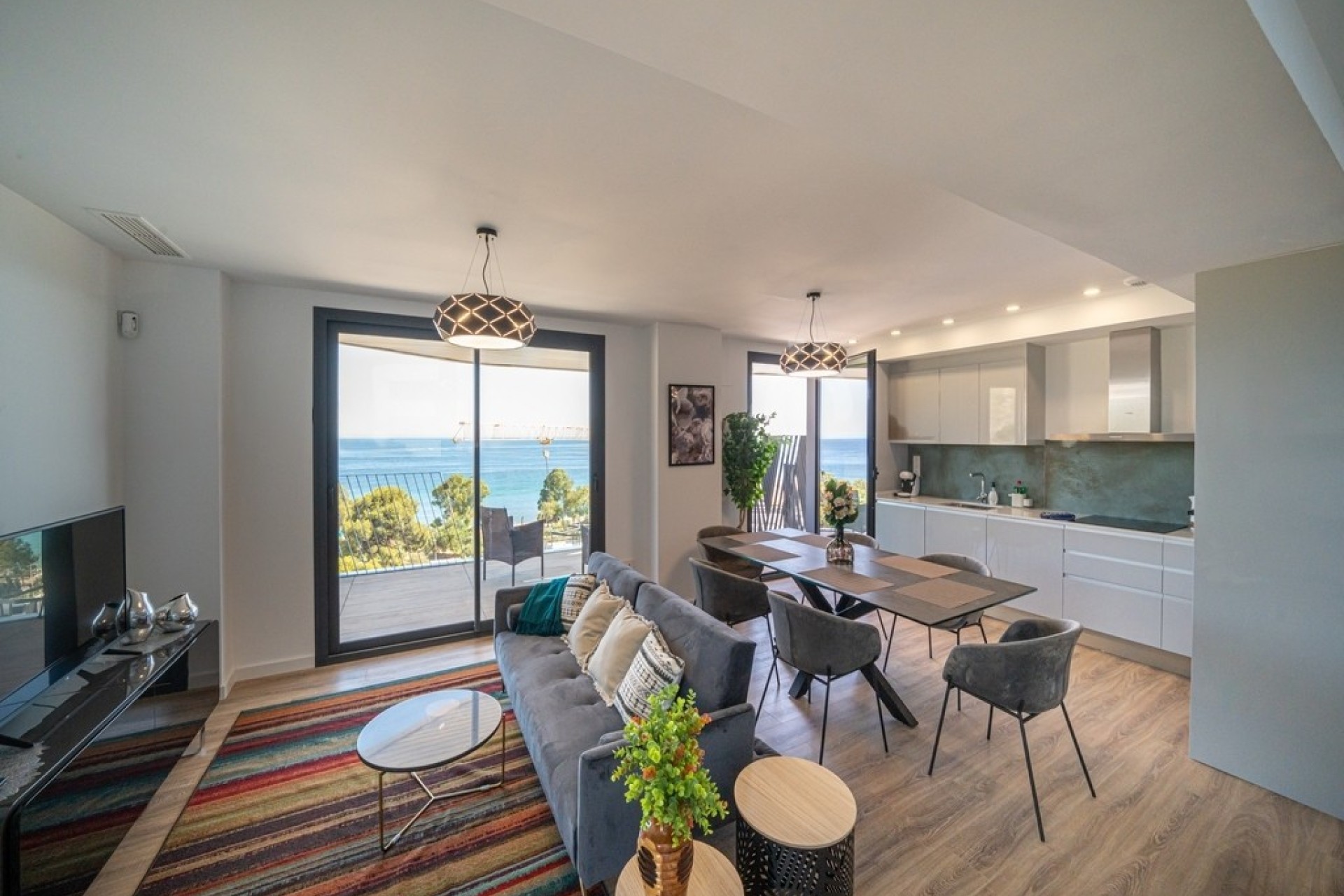 Resale - Apartment - Villajoyosa