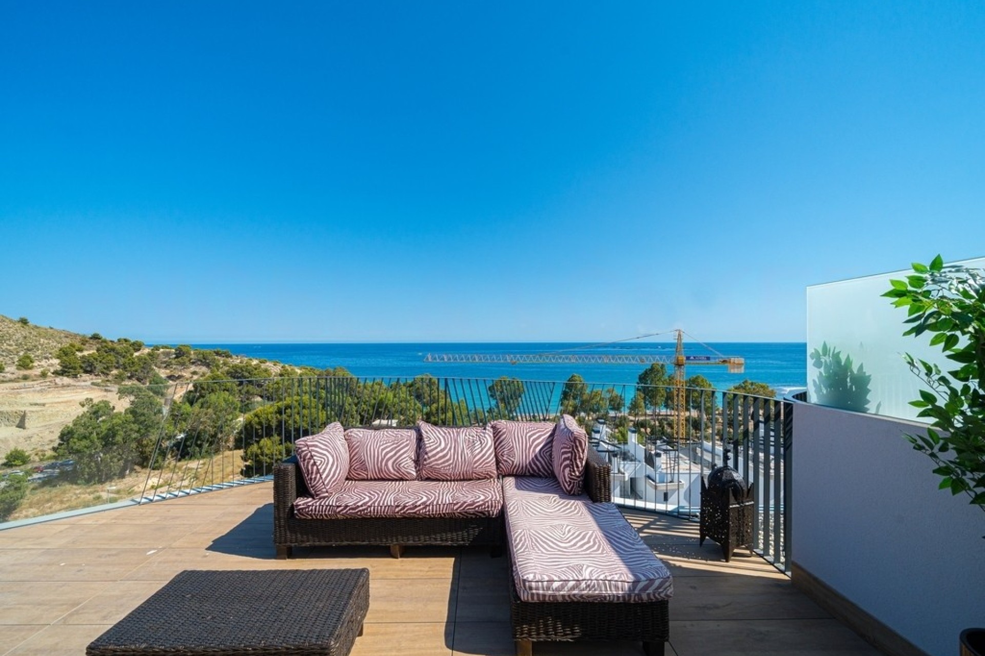 Resale - Apartment - Villajoyosa