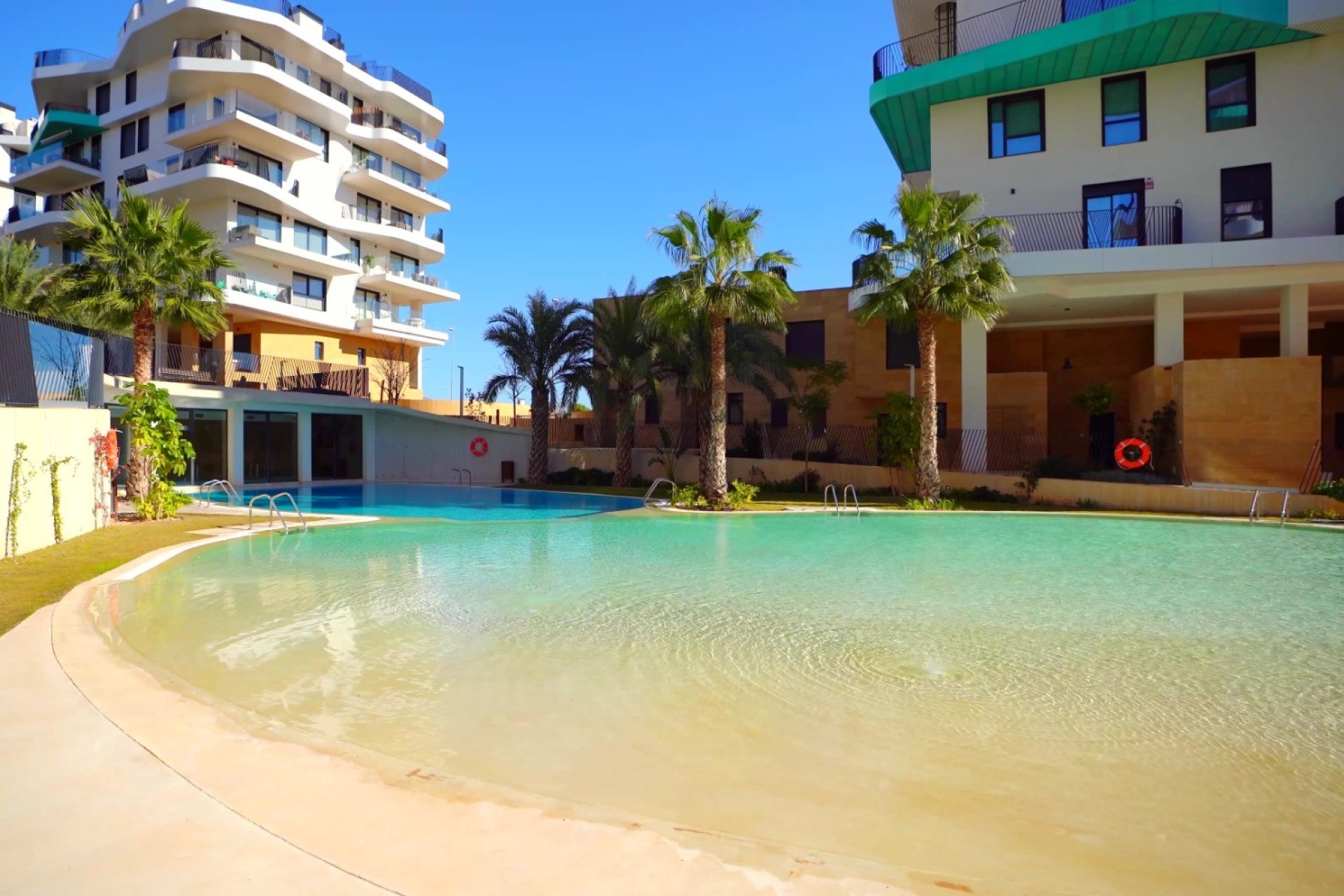 Resale - Apartment - Villajoyosa