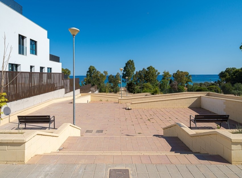 Resale - Apartment - Villajoyosa