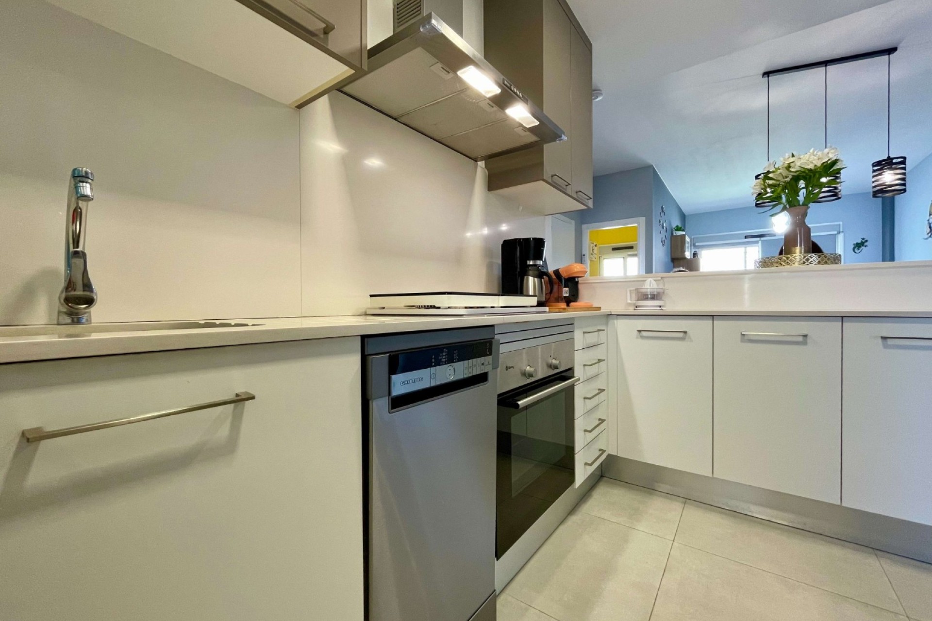 Resale - Apartments - Orihuela Costa - Villamartín