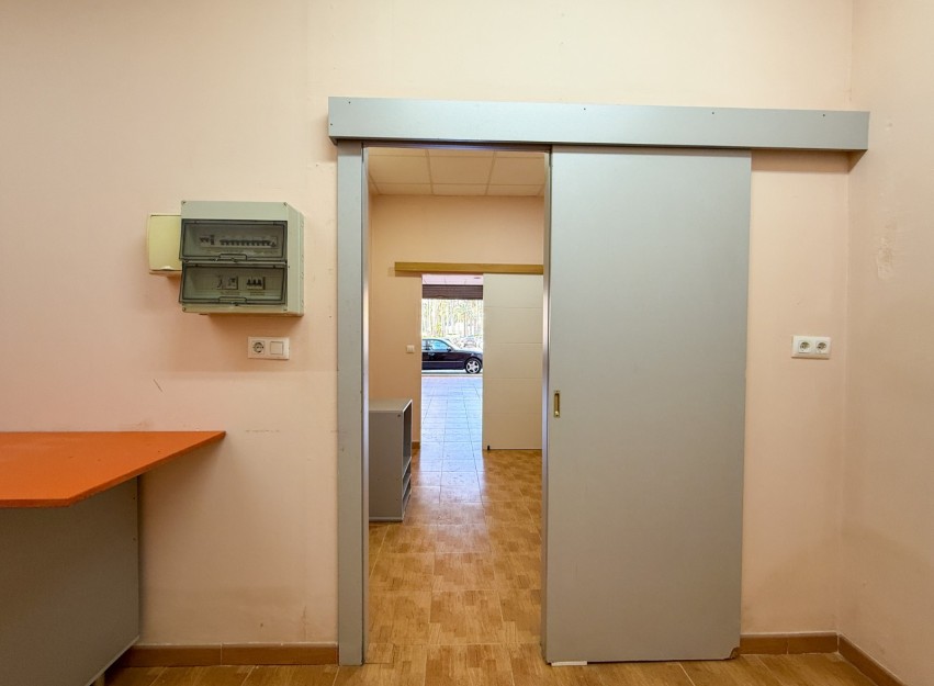 Resale - Commercial - Aguilas - Paseo Parra