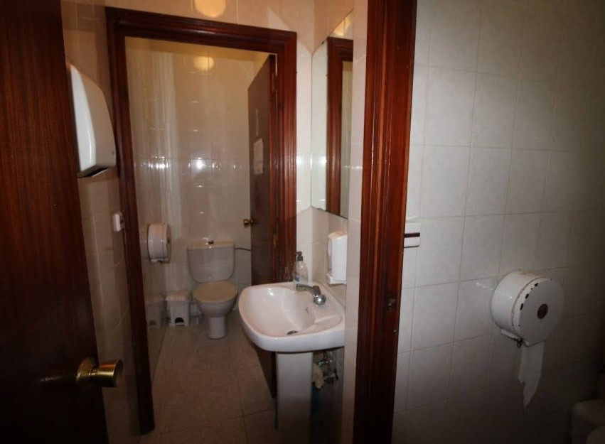 Resale - Commercial - Benidorm - Colonia Madrid