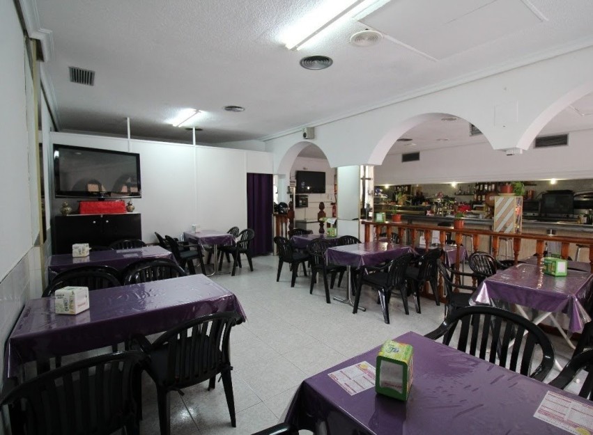 Resale - Commercial - Benidorm - Colonia Madrid