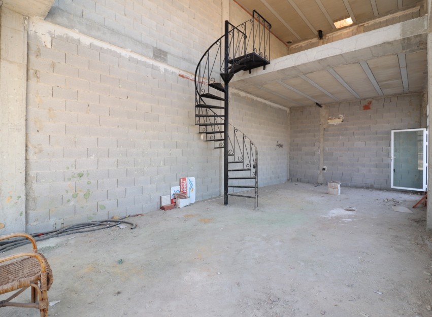 Resale - Commercial - Benimar - Benimar II