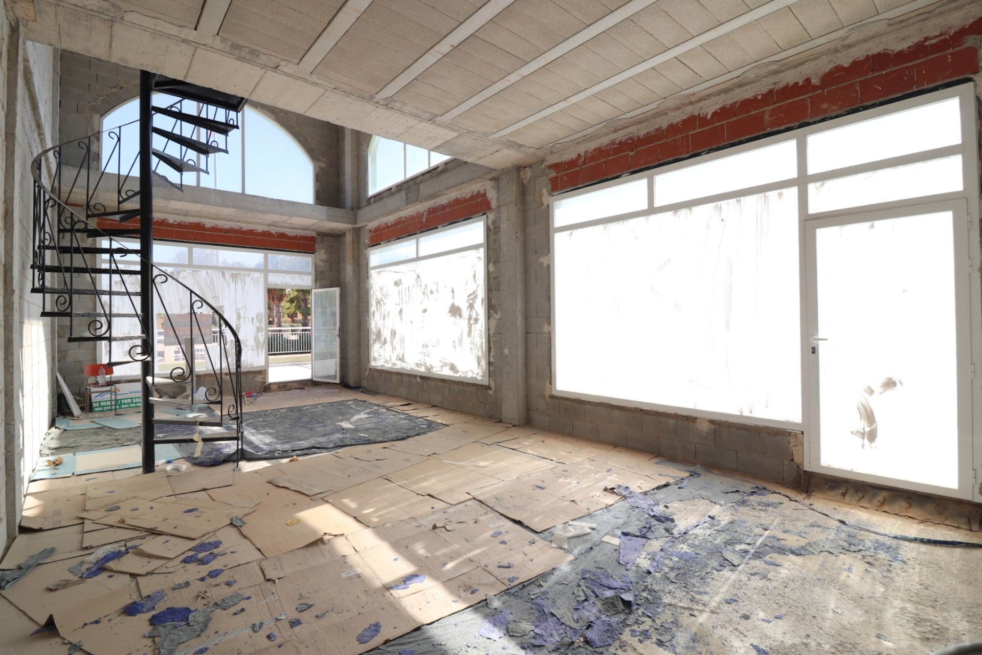 Resale - Commercial - Benimar - Benimar II