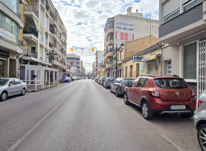 Resale - Commercial - Guardamar del Segura - Center