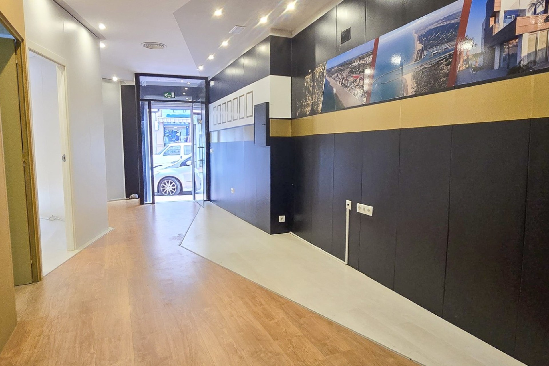Resale - Commercial - Guardamar del Segura - Center