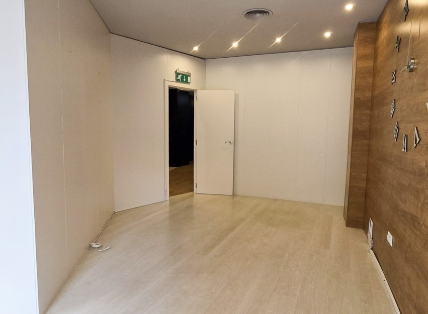 Resale - Commercial - Guardamar del Segura - Center