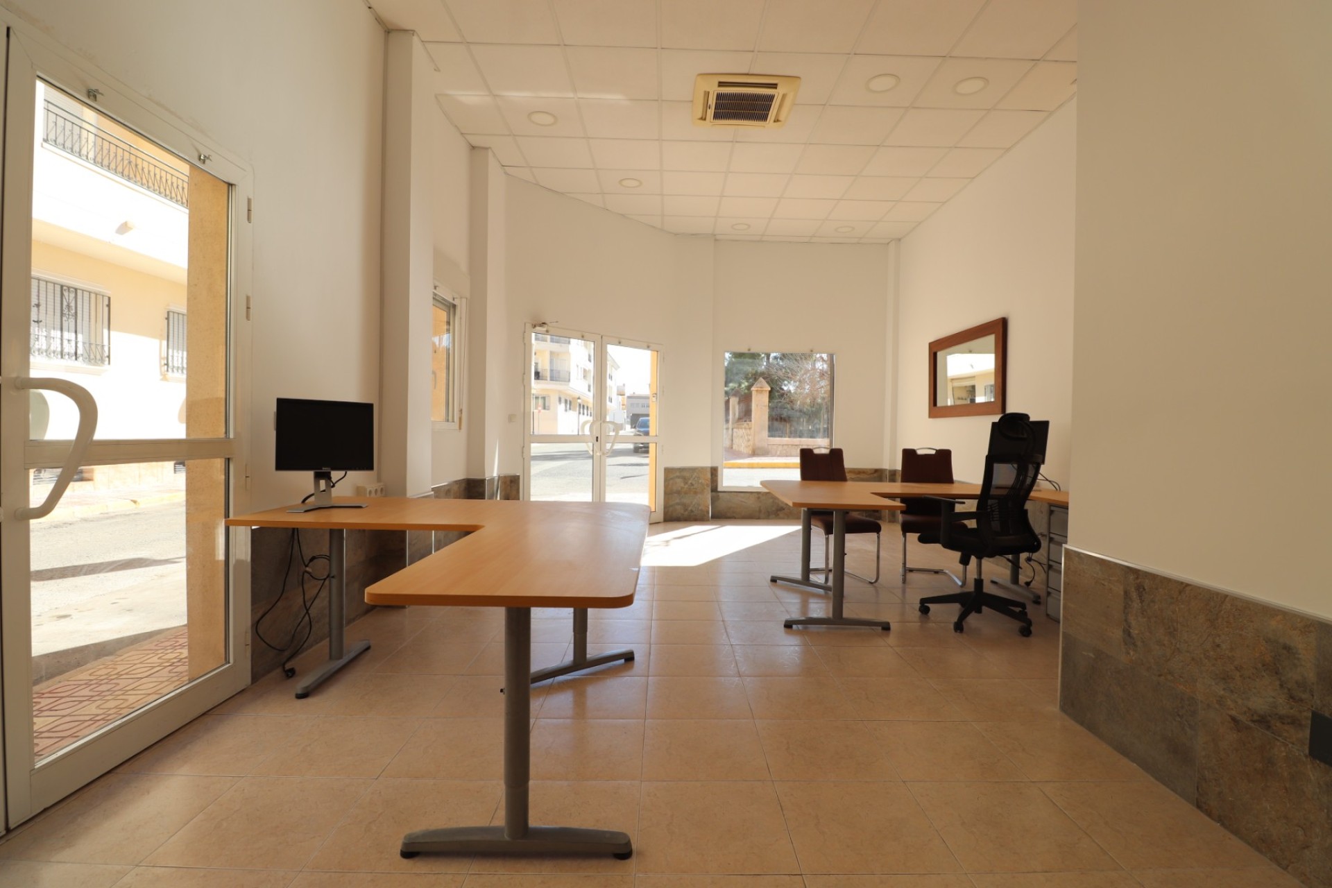 Resale - Commercial - Jacarilla - Jacarilla - Town