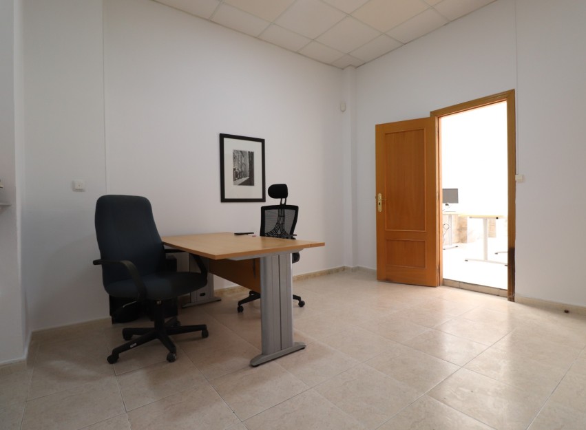 Resale - Commercial - Jacarilla - Jacarilla - Town