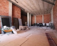 Resale - Commercial - Los Montesinos - Laguna Green