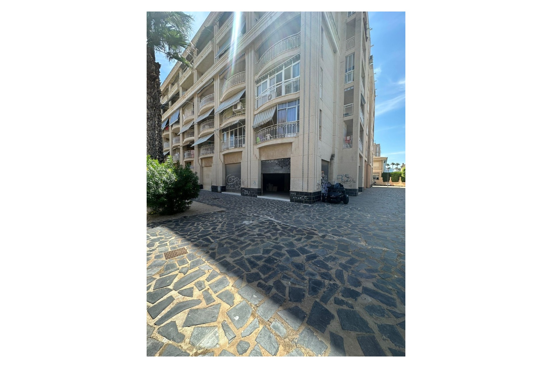 Resale - Commercial - Santa Pola - Playa Lisa