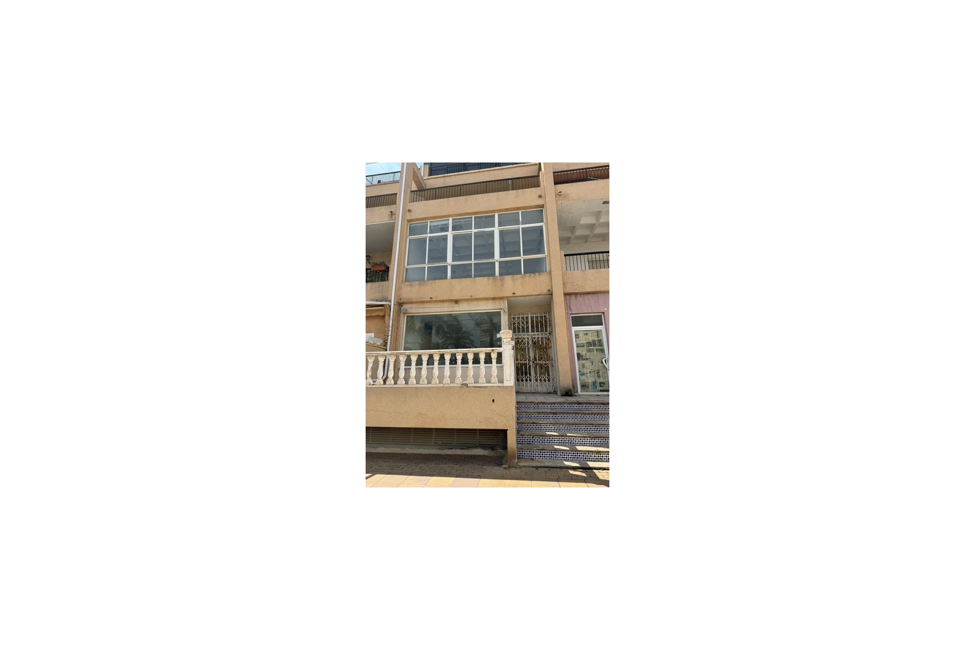 Resale - Commercial - Torrevieja - La Mata
